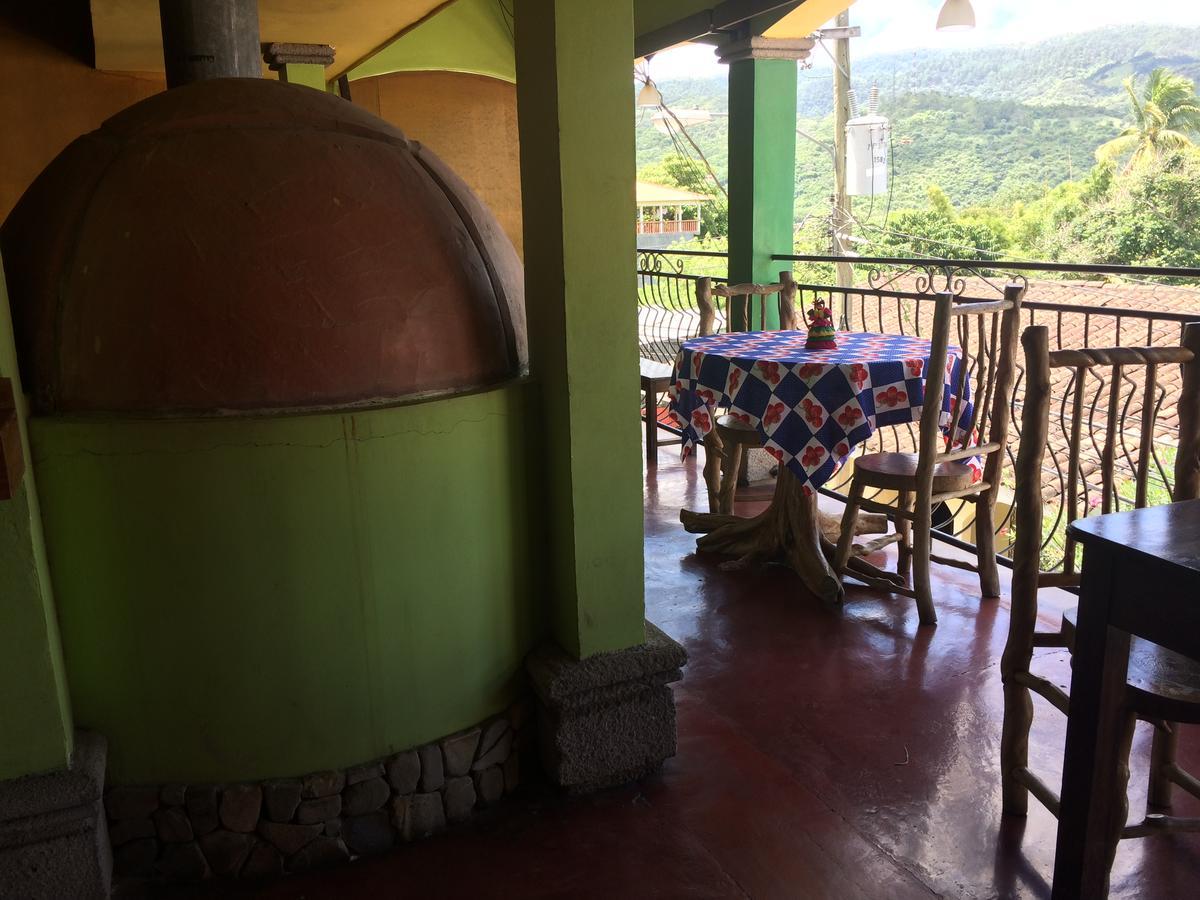 Hotel Cuna Maya B Y B Copan Exterior photo